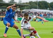 ac米兰-阿尔巴尼亚队在欧预赛中追求胜利