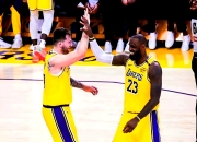 米兰体育-勇士喜迎四连胜，稳定西部第二位置