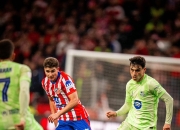 米兰百家乐-巴塞罗那球员表现优异，球队晋级冠军联赛半决赛的简单介绍