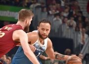 米兰体育入口-森林狼不敌骑士，遭遇两连败