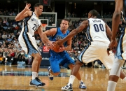 米兰APP下载-爵士主场击败马刺，喜获两连胜