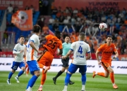 米兰体育网页版-中超排名逆转天翻地覆