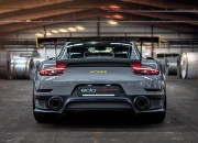 米兰体育app入口-魔术对阵尼克斯，当詹姆斯扛起全队，篮球成为个人意志的史诗