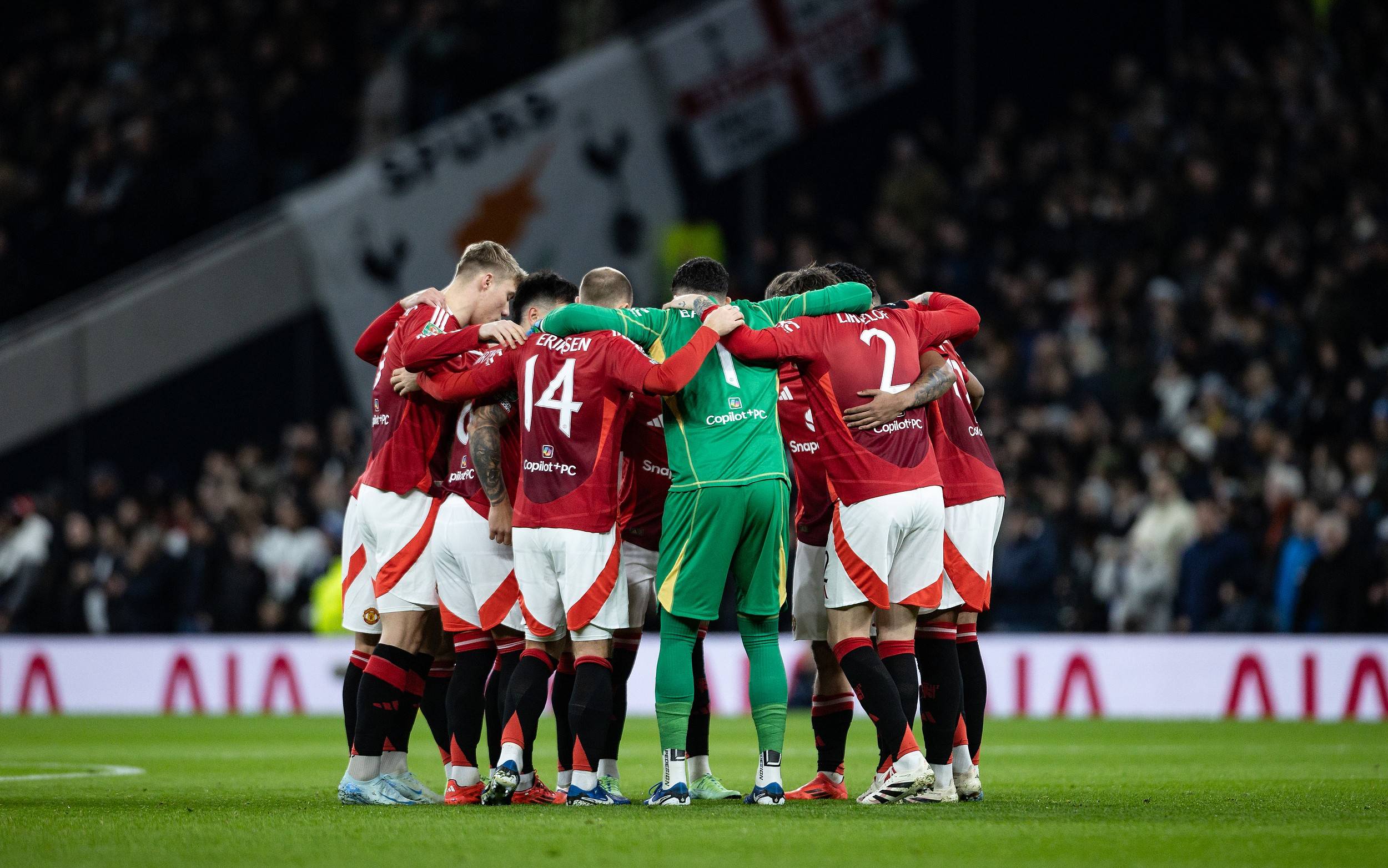 塞维利亚队遭受惨败，告别欧冠赛场