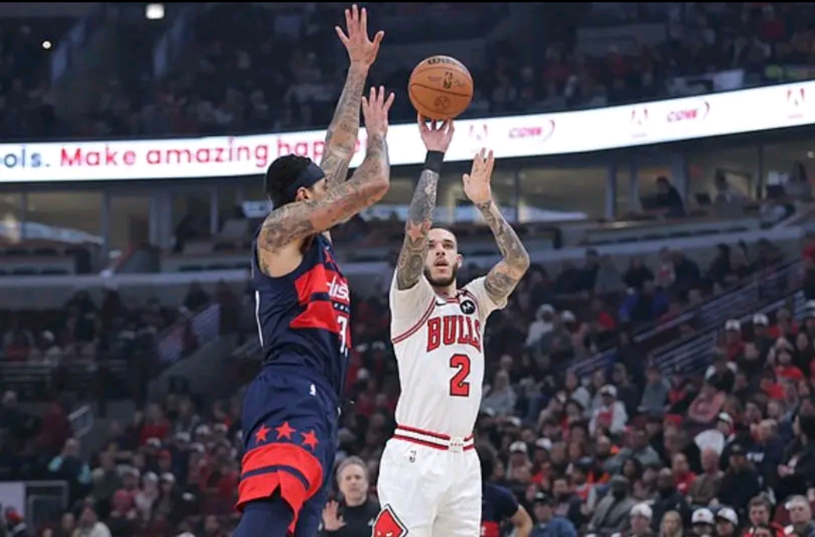 公牛击败独行侠，拉文助攻全面