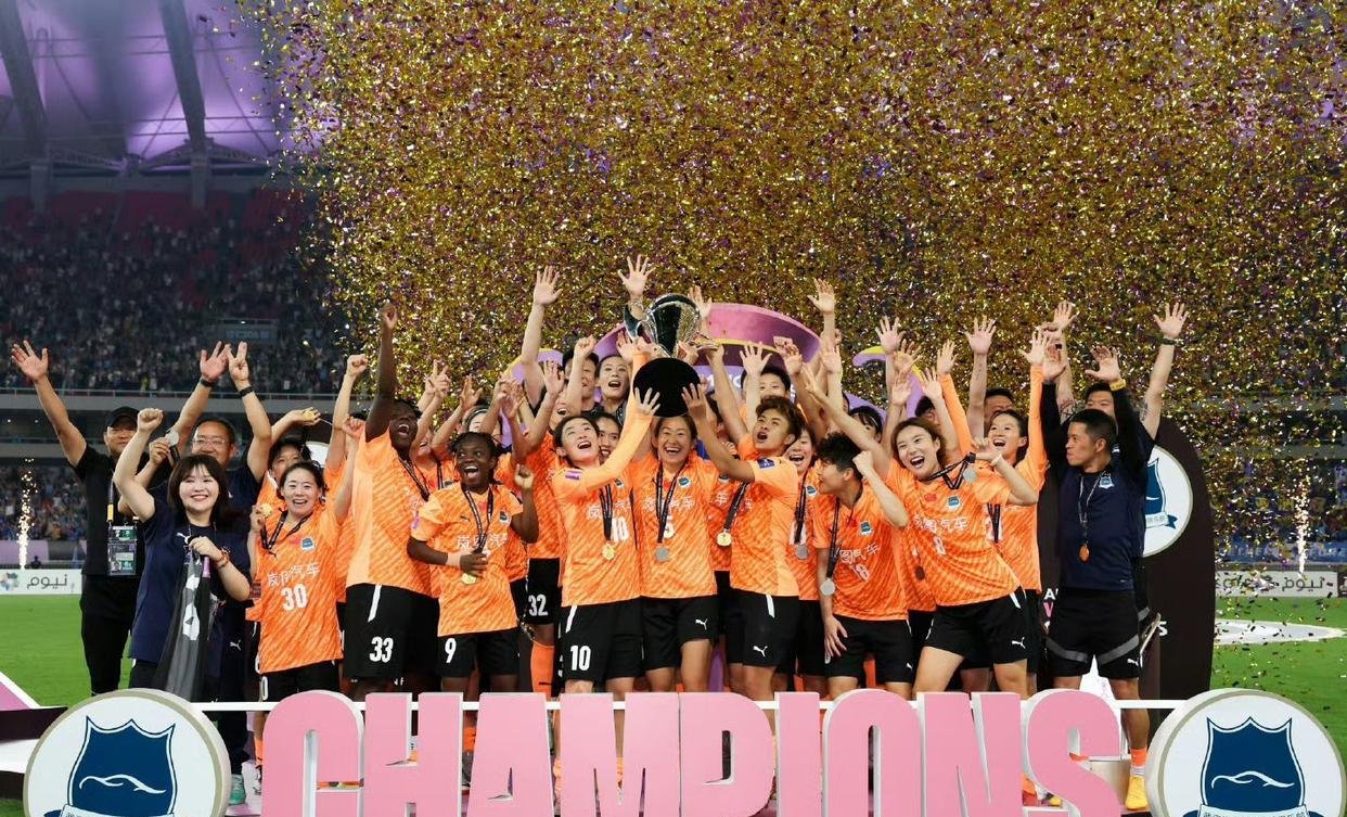 国际女足比赛的参与队伍实力强劲，备受期待