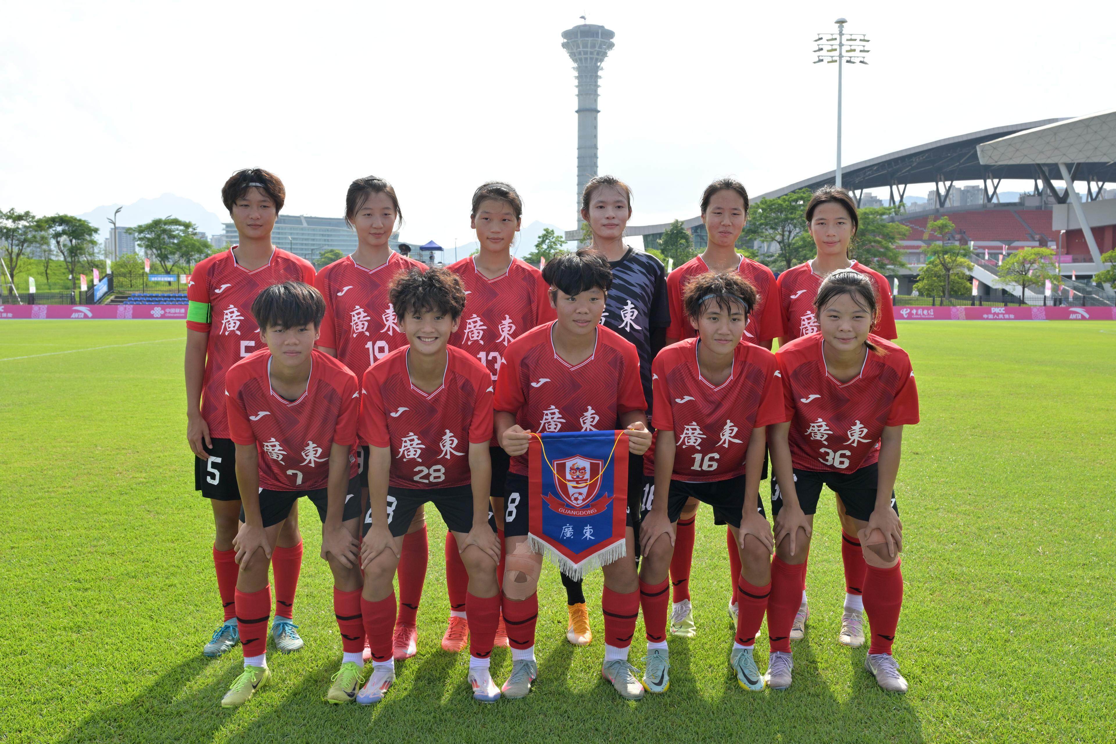 世界女足球员排名公布，中国选手斩获第一