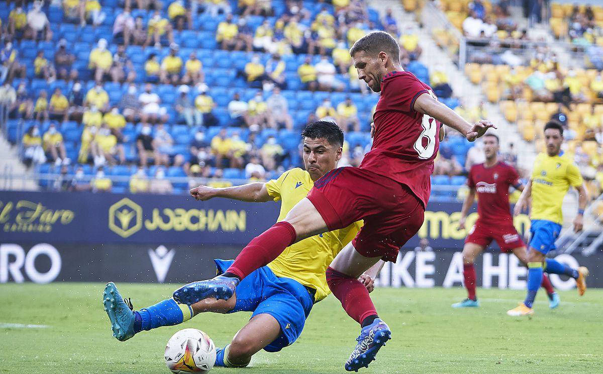 马赛主场逆袭，艰难战胜南特