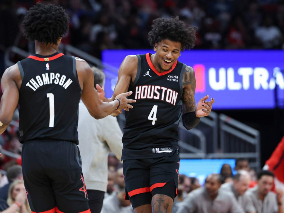 火箭一箭射退尼克斯，豪取连胜