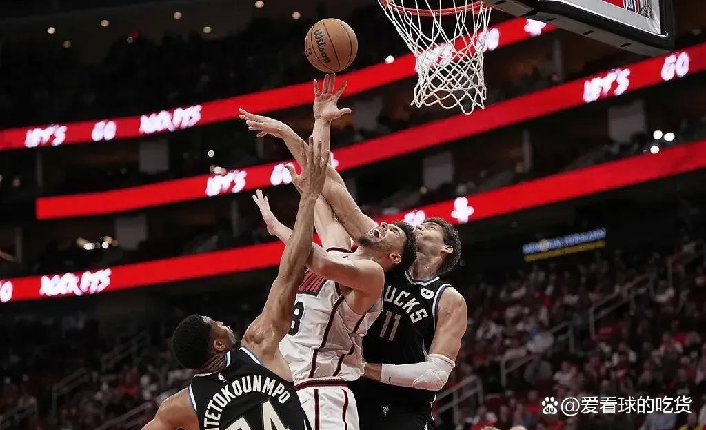 火箭主场胜马刺,全明星表现抢眼 火箭主场胜马刺,全明星表现抢眼