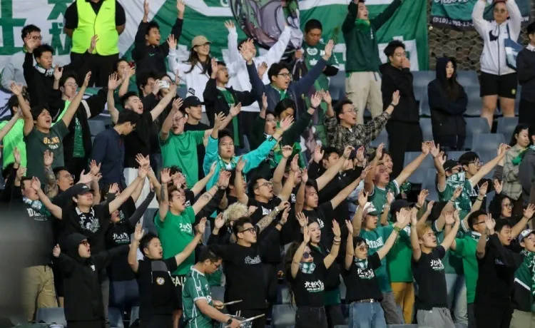 古老球队对抗新晋力量，掀起亚冠决赛热潮