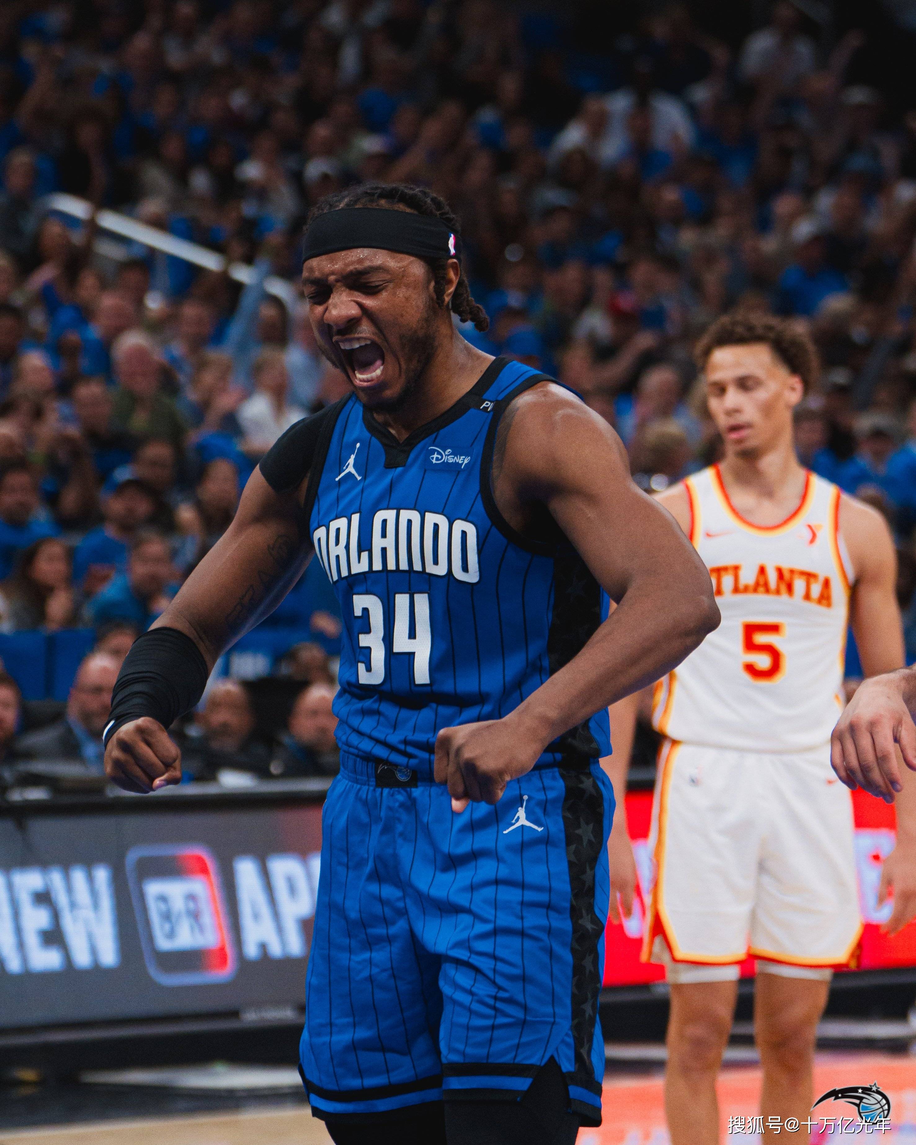 老鹰击败篮网,特雷-杨突破关键时刻领队夺胜 老鹰击败篮网,特雷-杨突破关键时刻领队夺胜