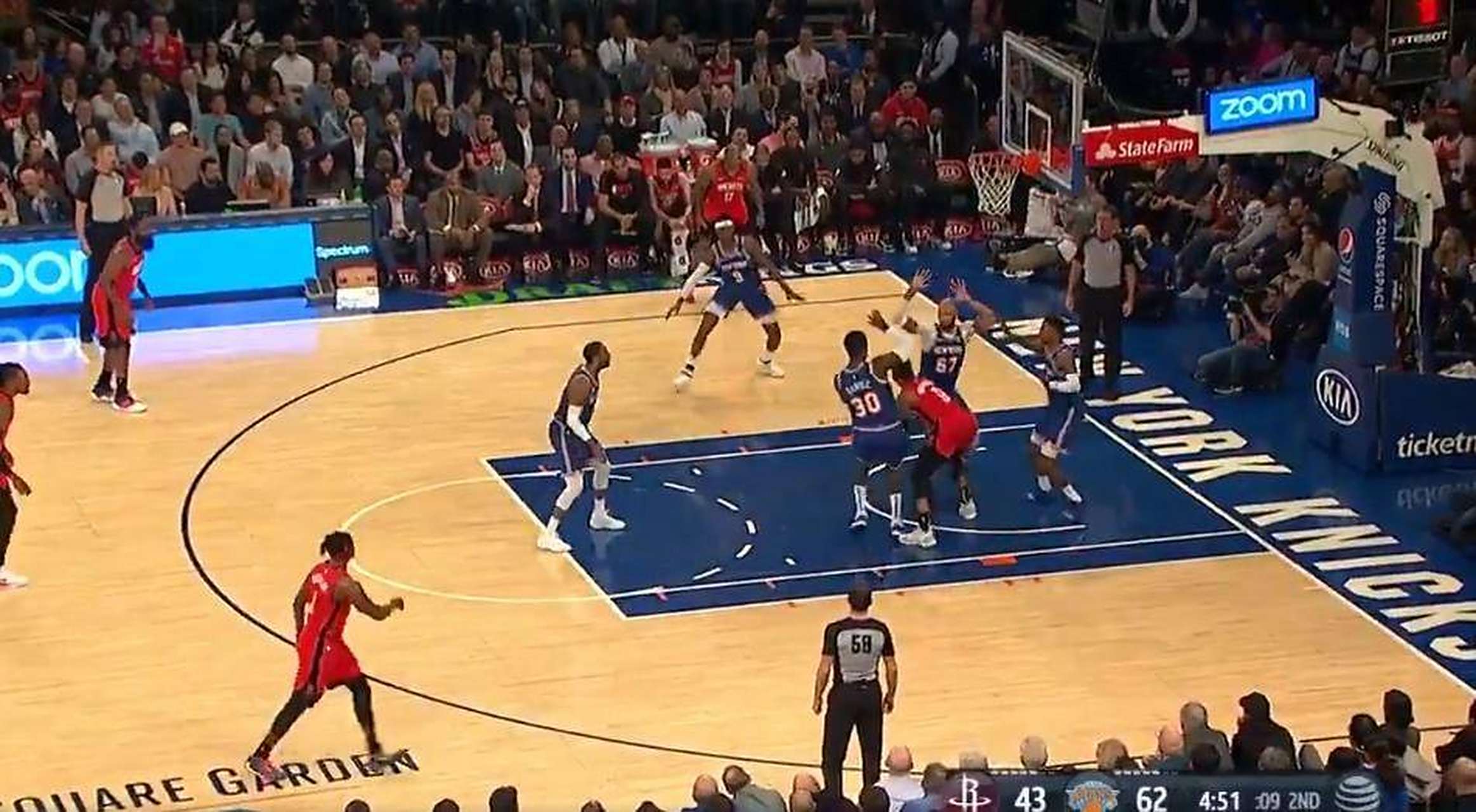 火箭主场大胜尼克斯，韦斯特布鲁克砍下三双