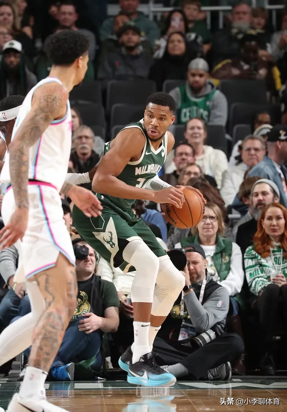 雄鹿队员集体亮眼，球队撼动东部榜首位置的简单介绍