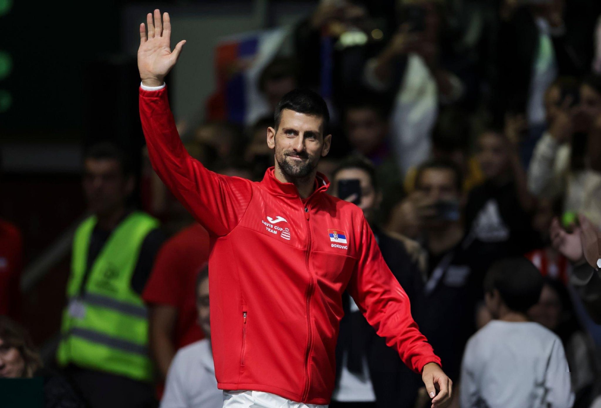 关于戴维斯杯鏖战澳网，德约科维奇带队取胜的信息